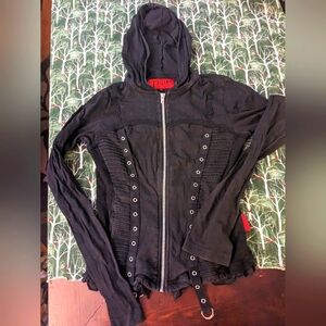 L - Tripp NYC - vintage Gothic sweater